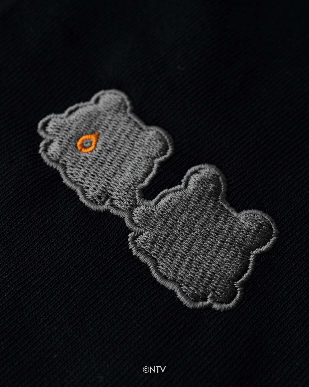 【らぶいーず×KWL】Love me raw. - Embroidery Tee(BLACK)